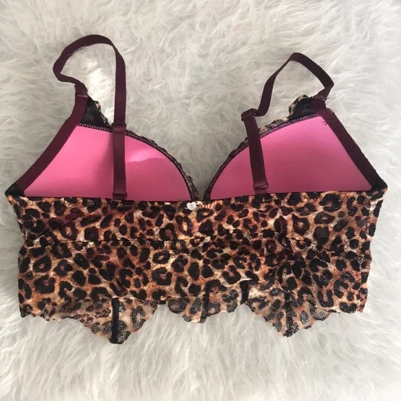 NWT! PINK Victoria’s Secret bra - Picture 3 of 6